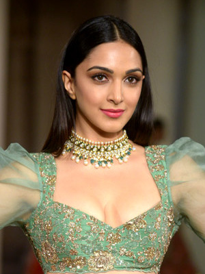 Kiara Advani Hot photos