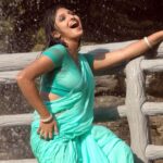 South Actress in Wet Blouse and Saree Hot Photos, Actress Navel and Armpits show in wet saree and sleeveless blouse